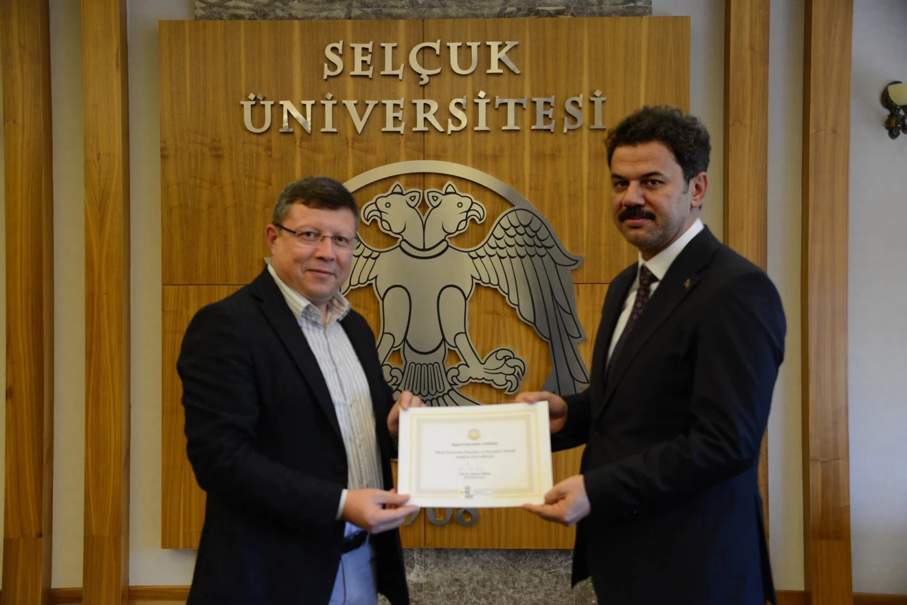 Selçuk Üniversitesi mezunlar derneği kuruldu: İlk üyeleri milletvekilleri oldu